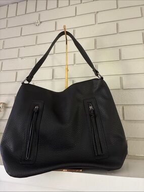 Black Women's Hobo Style Shoulder Bag